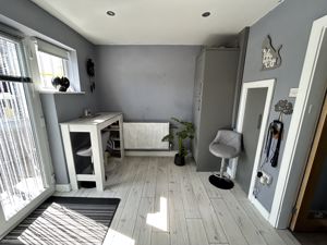 Photo 9- click for photo gallery